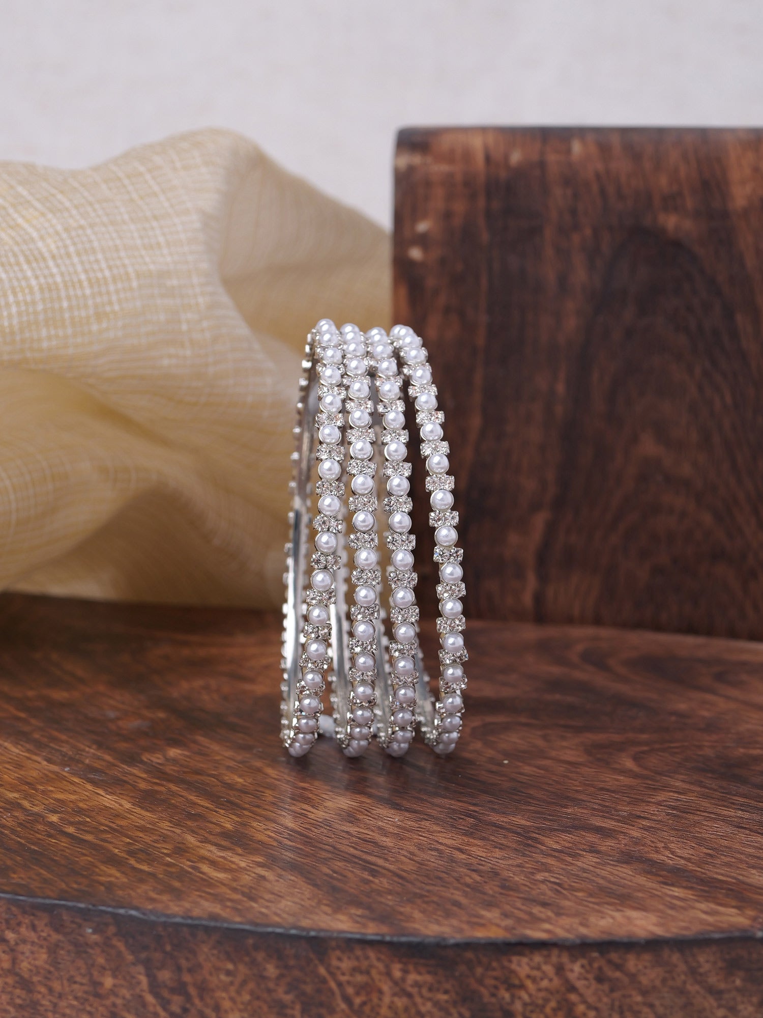 Sahira Set of 4 Pearl and Diamante Bangles in Rhodium