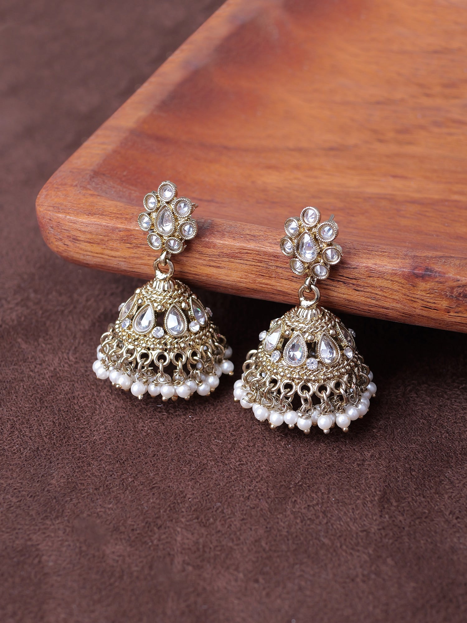 Saira Jhumka Earrings in Pearl and White