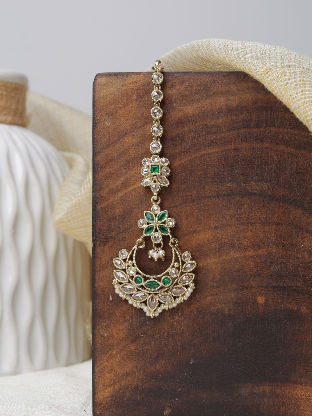 Sara Maang Tikka in Green