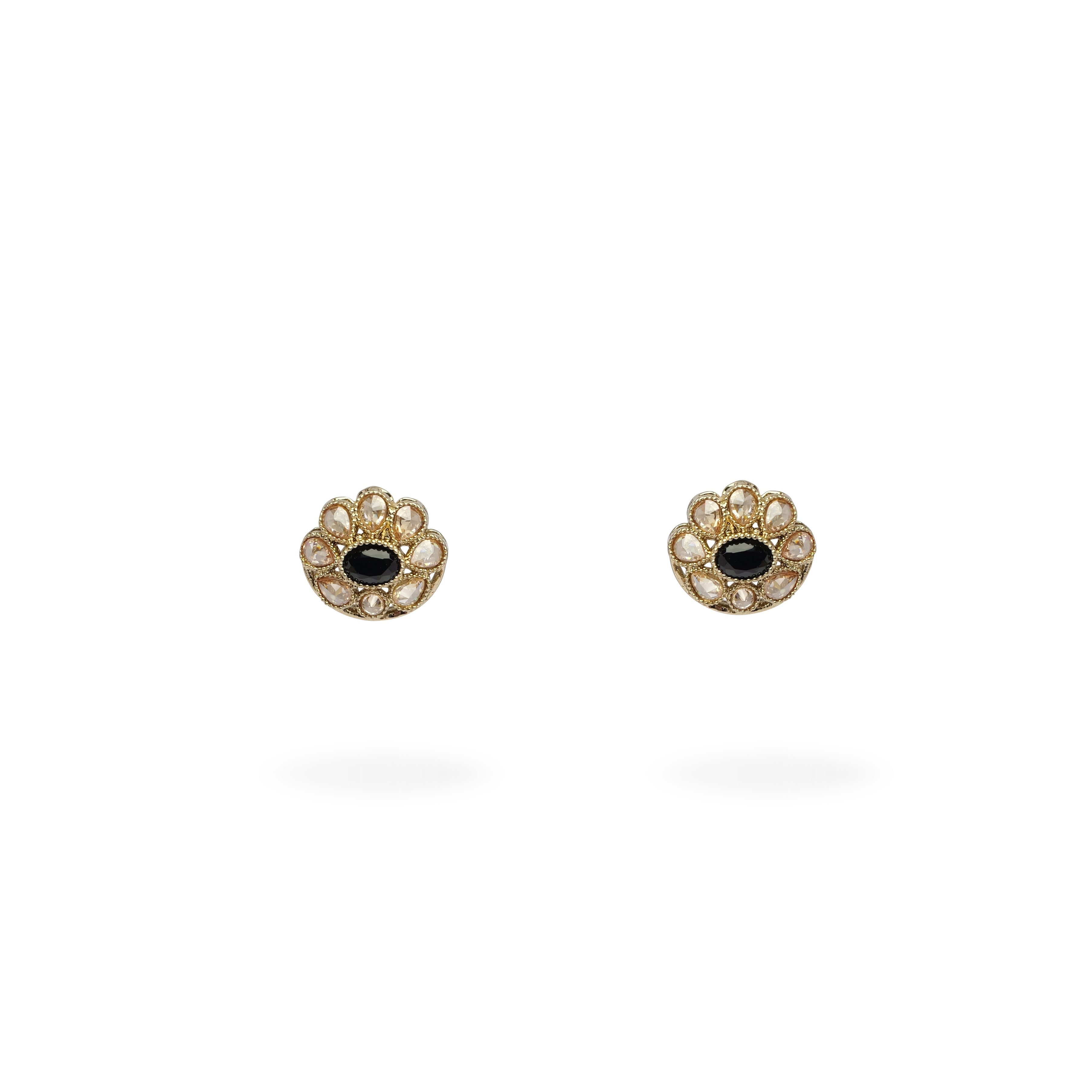 Sasha Ear Studs in Black