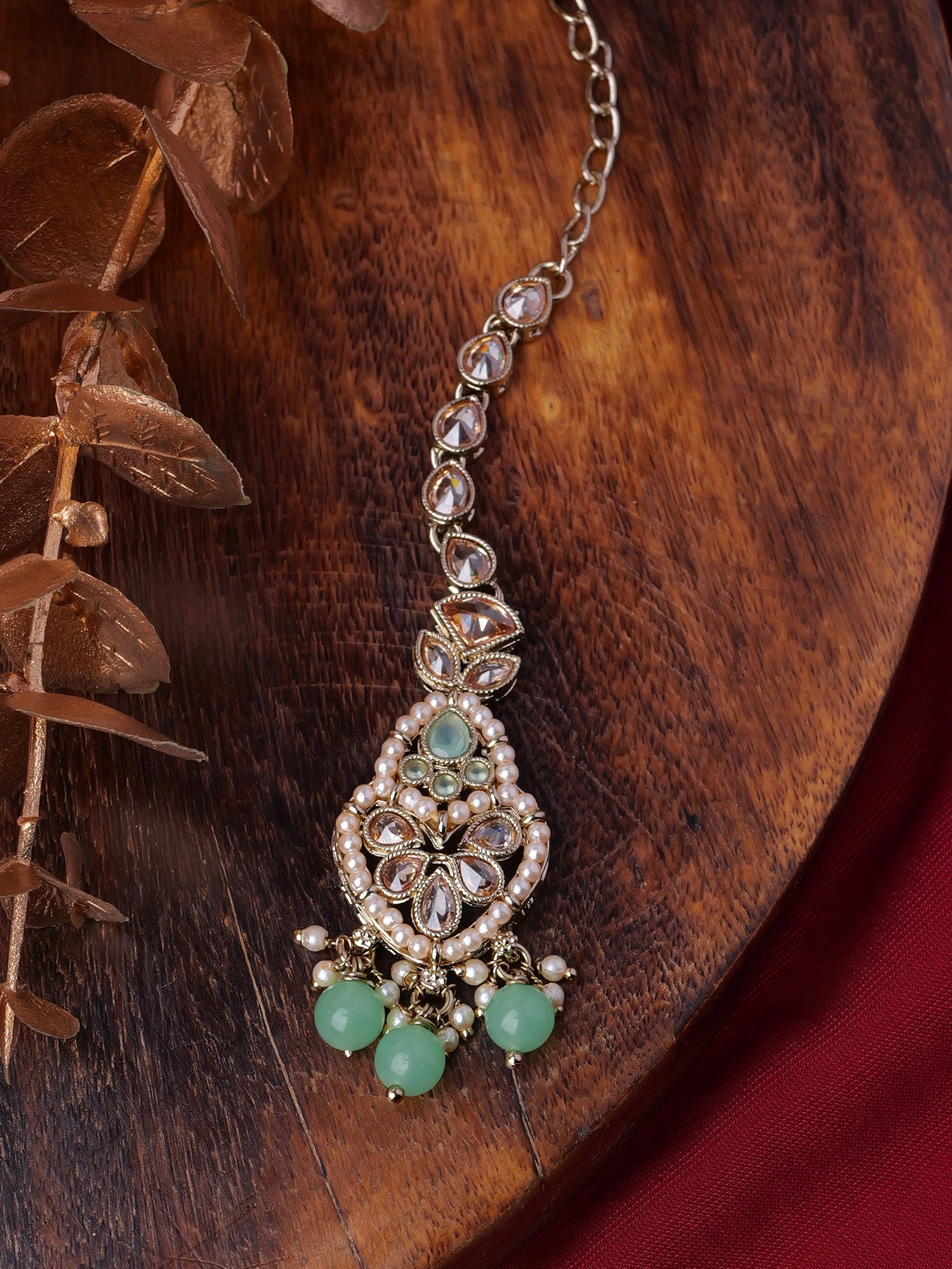 Shalina Pearl Maang Tikka in Mint