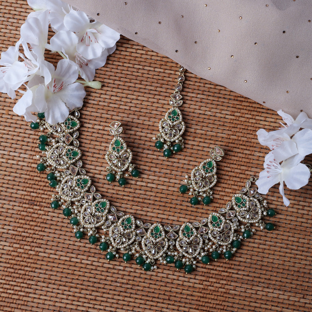 Shalina Necklace Set in Green