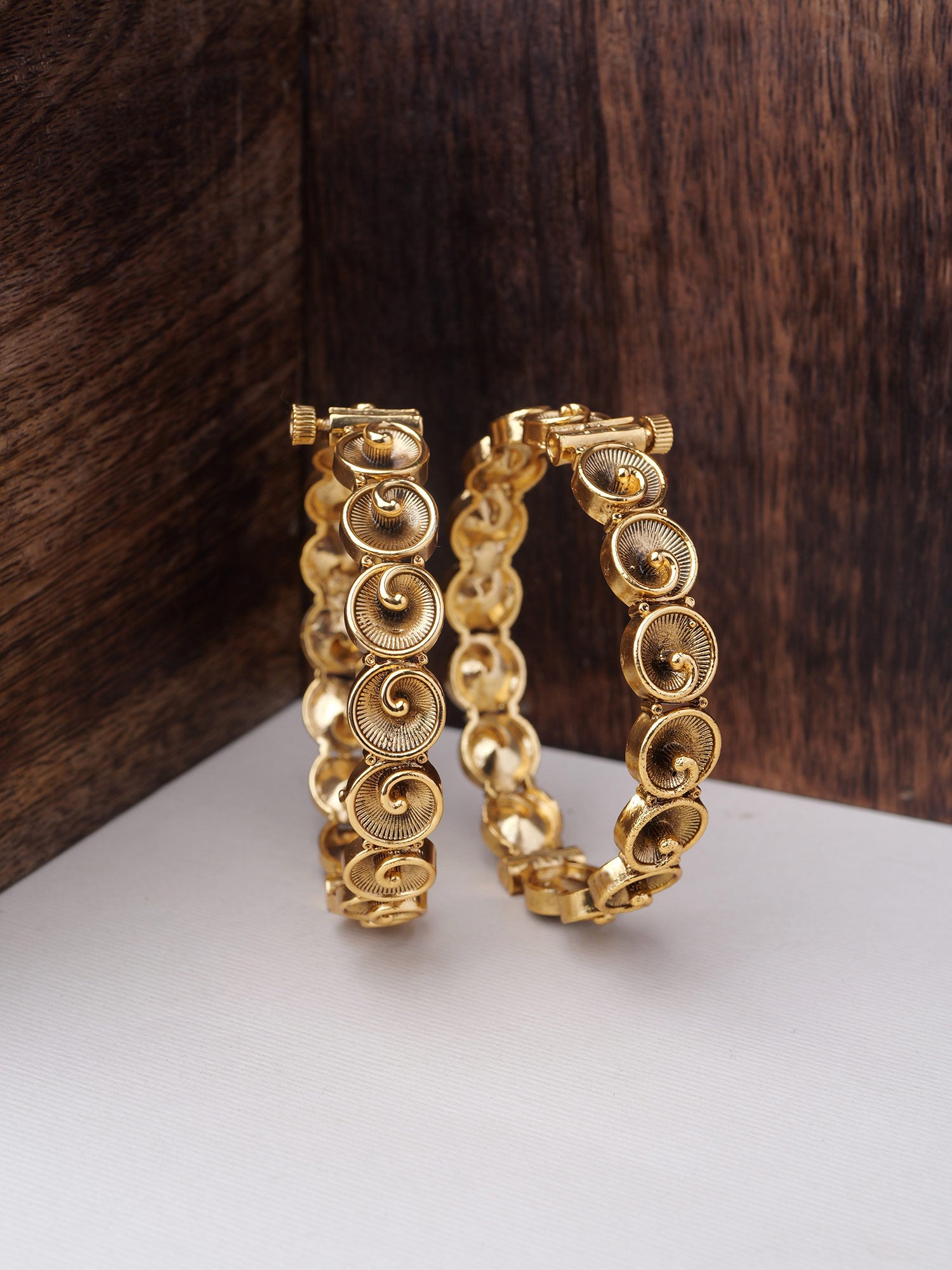 Shazia Classic Kadas in Gold Oxidised