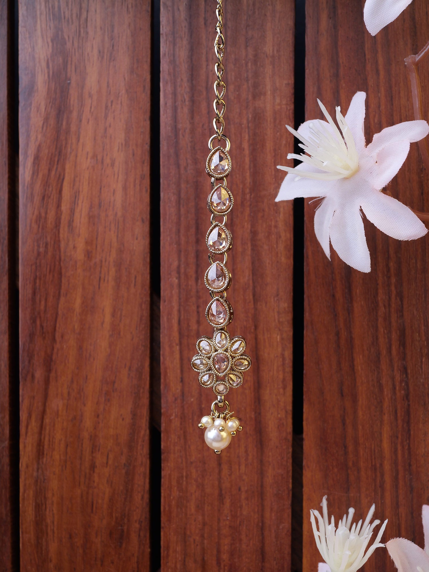 Small Floral Maang Tikka in Champagne