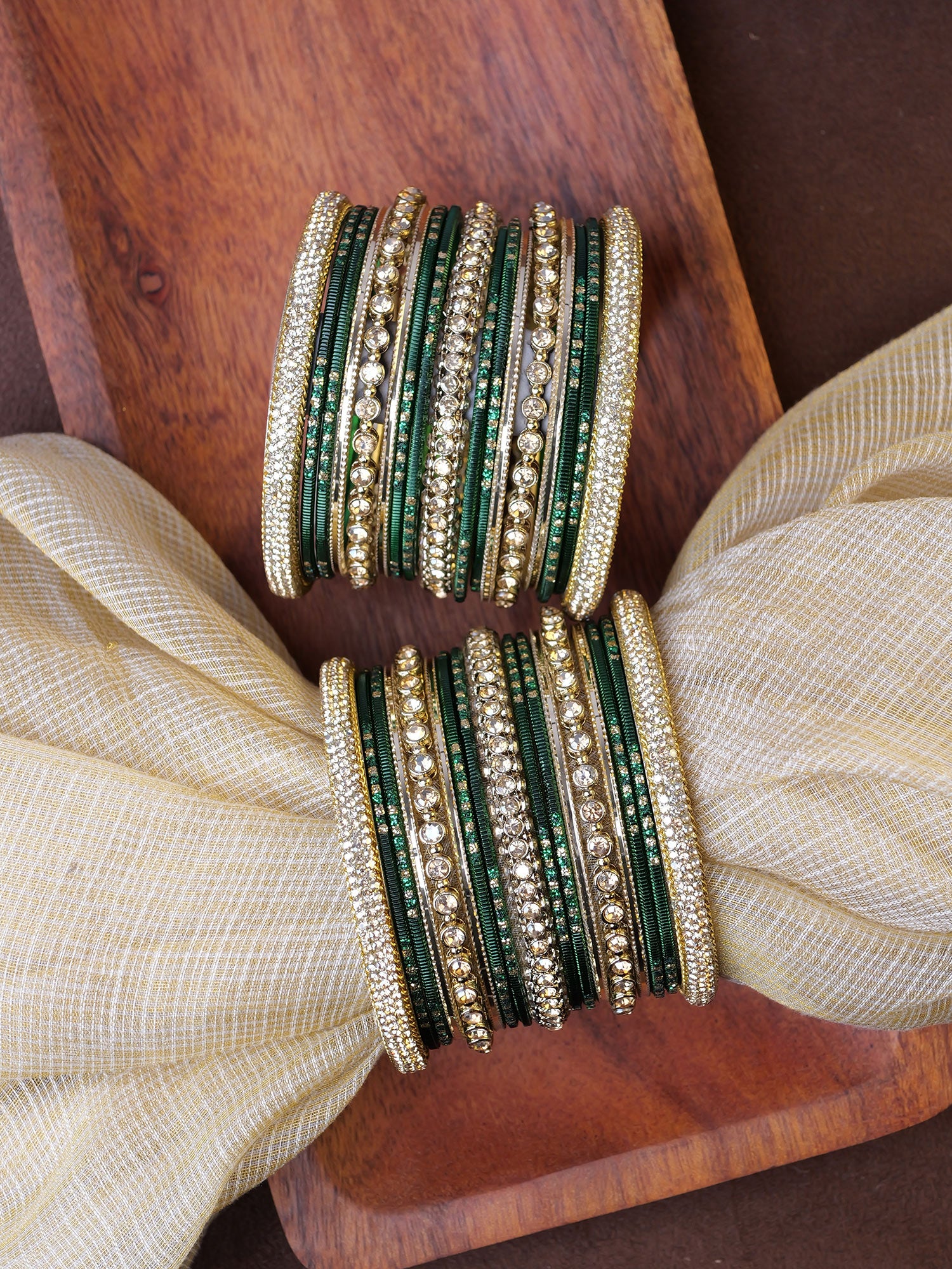 Sonari Bangle Set in Green and Antique Gold