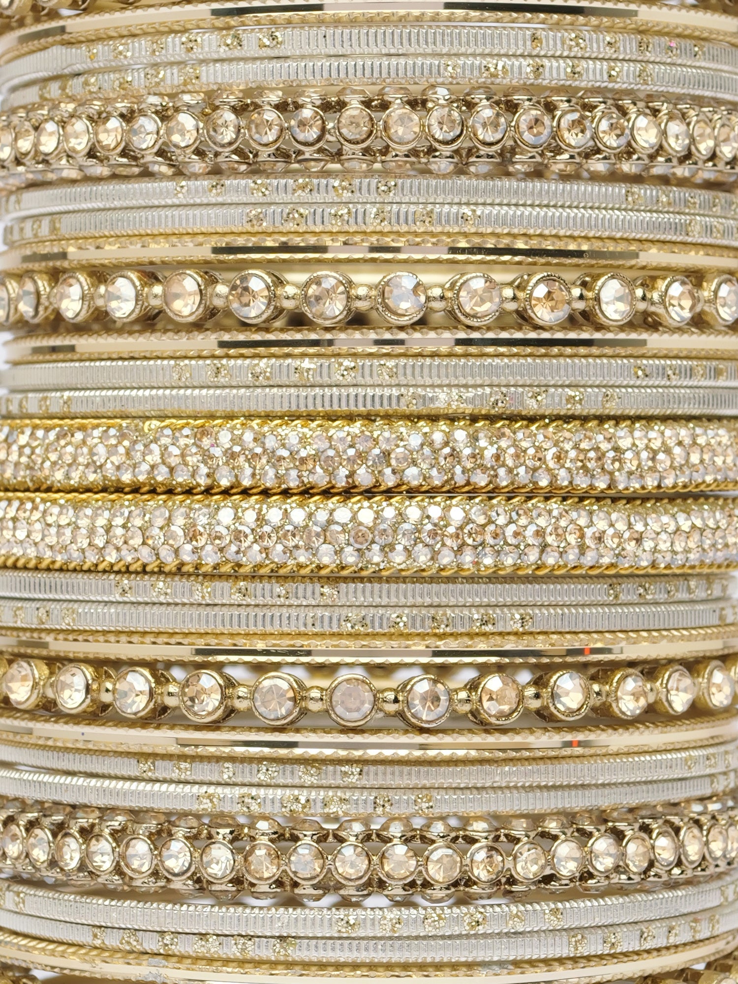 Sonari Bangle Set in Cream and Antique Gold
