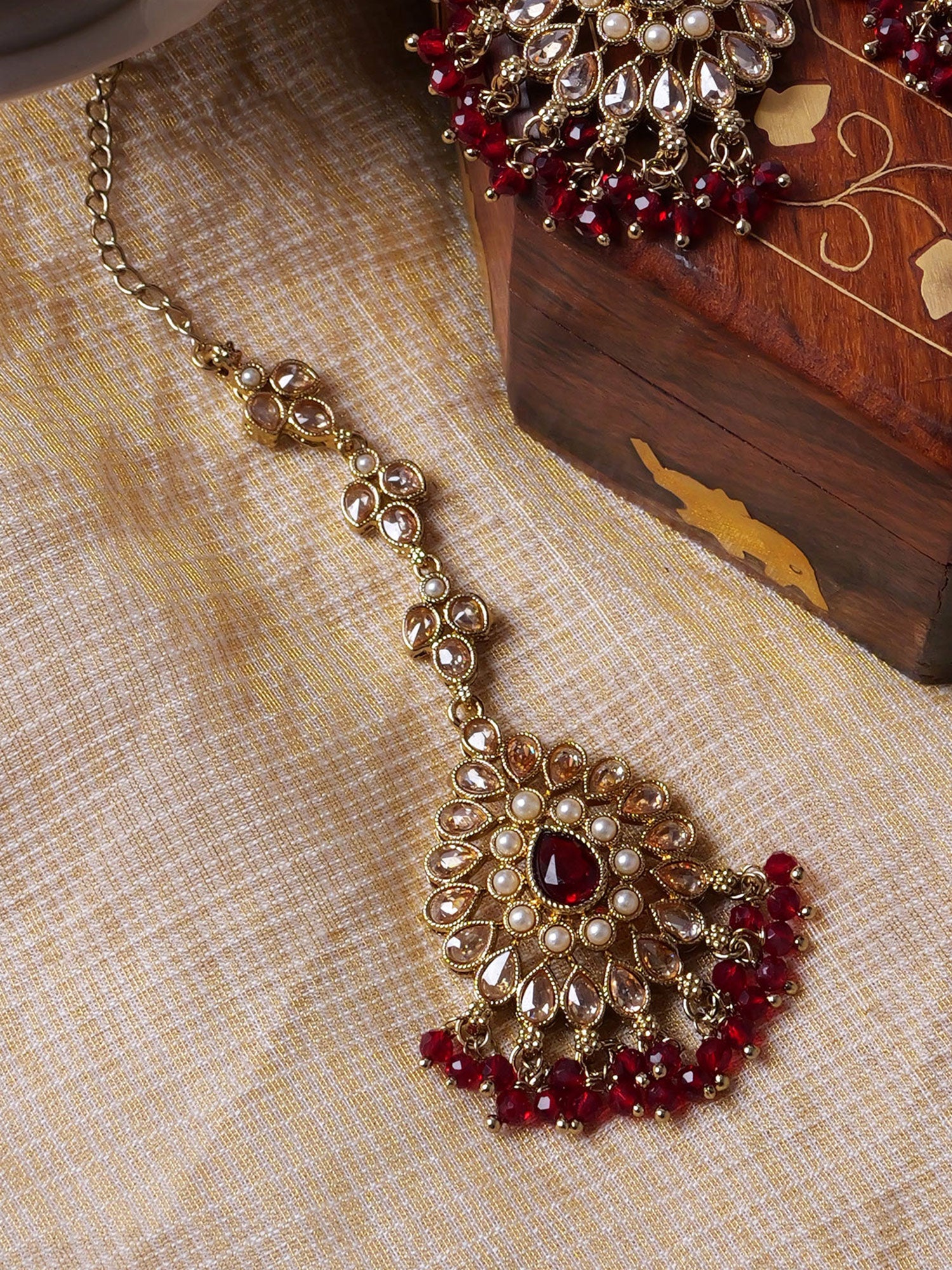 Soraya Maang Tikka in Maroon