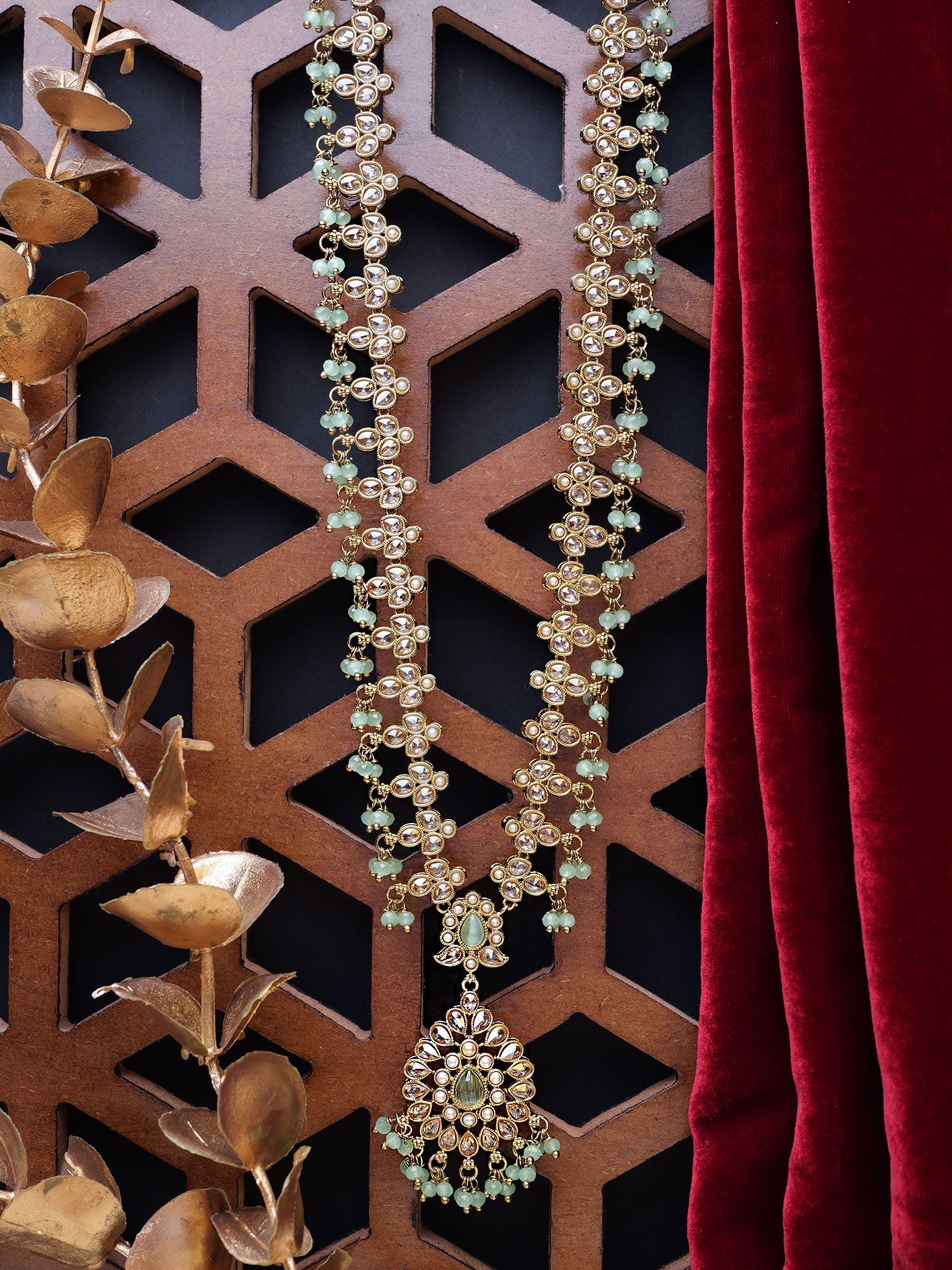 Soraya Rani Haar in Mint and Antique Gold