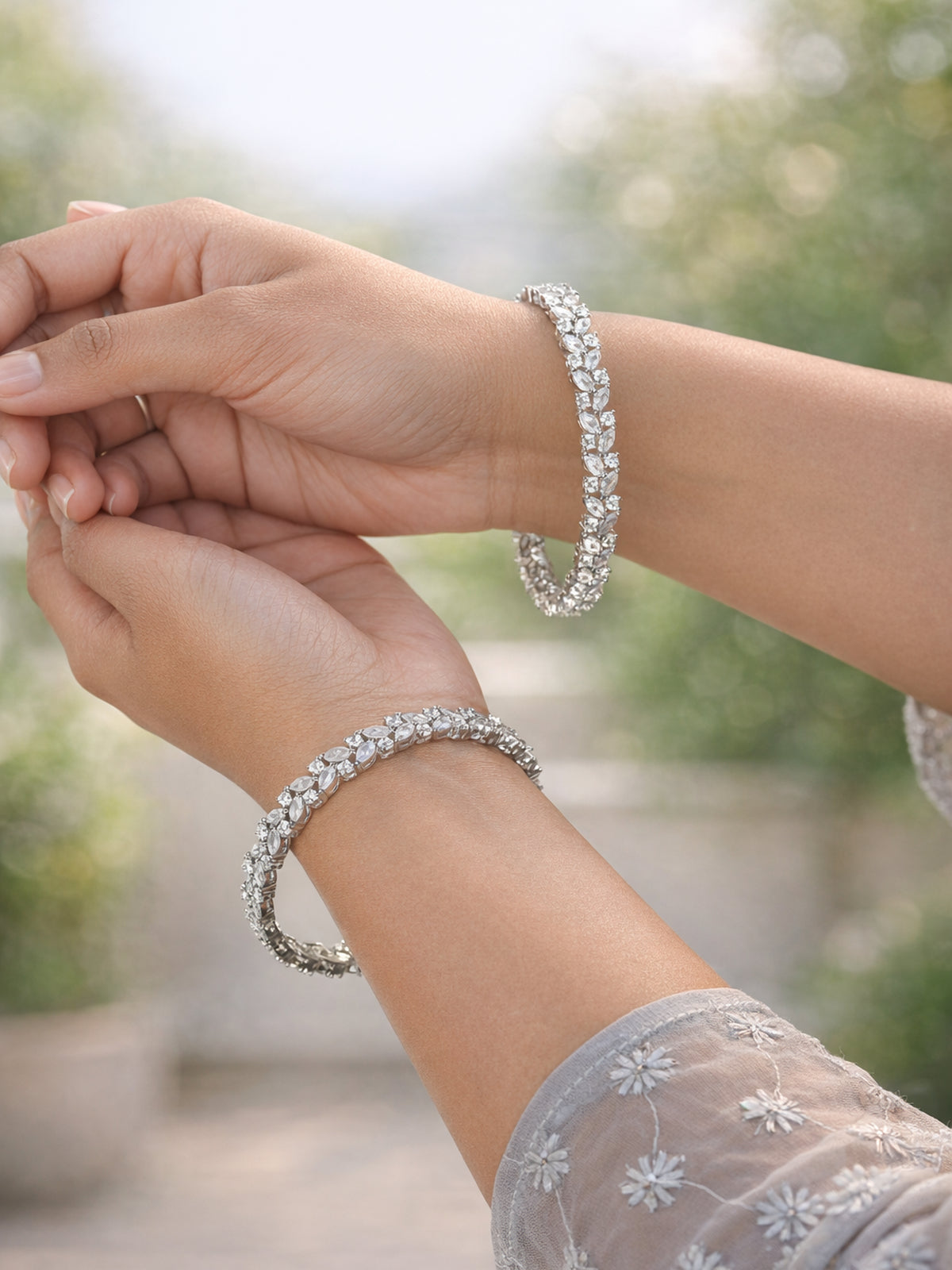 Sorine Cubic Zirconia Kadas in Rhodium