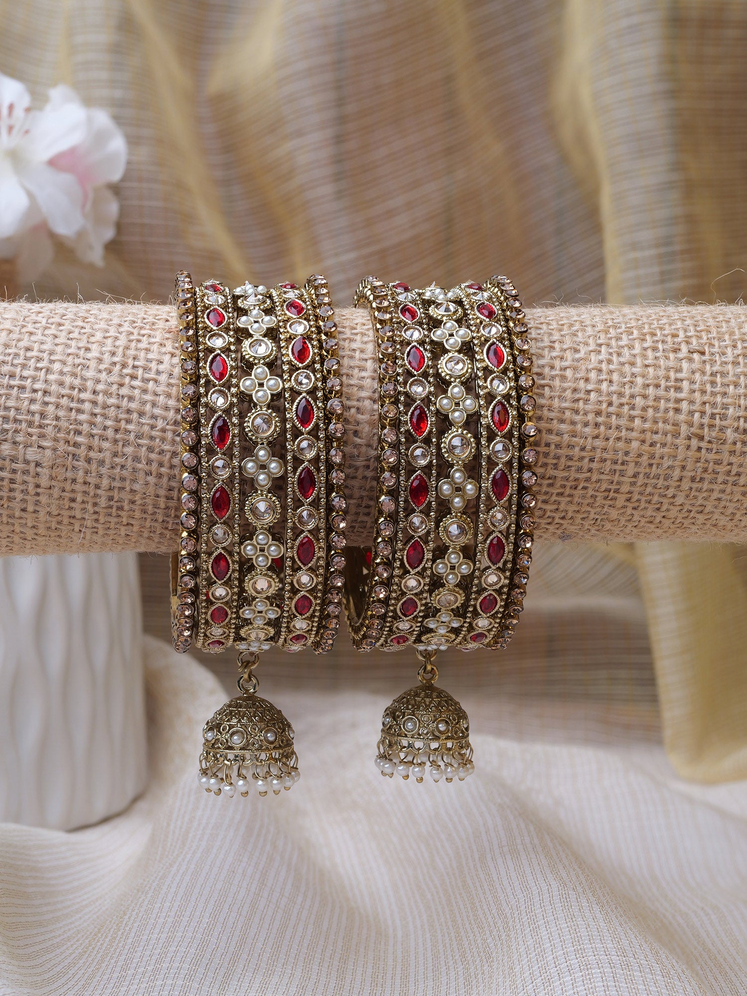 Tanira Jhumka Bangle Set in Maroon