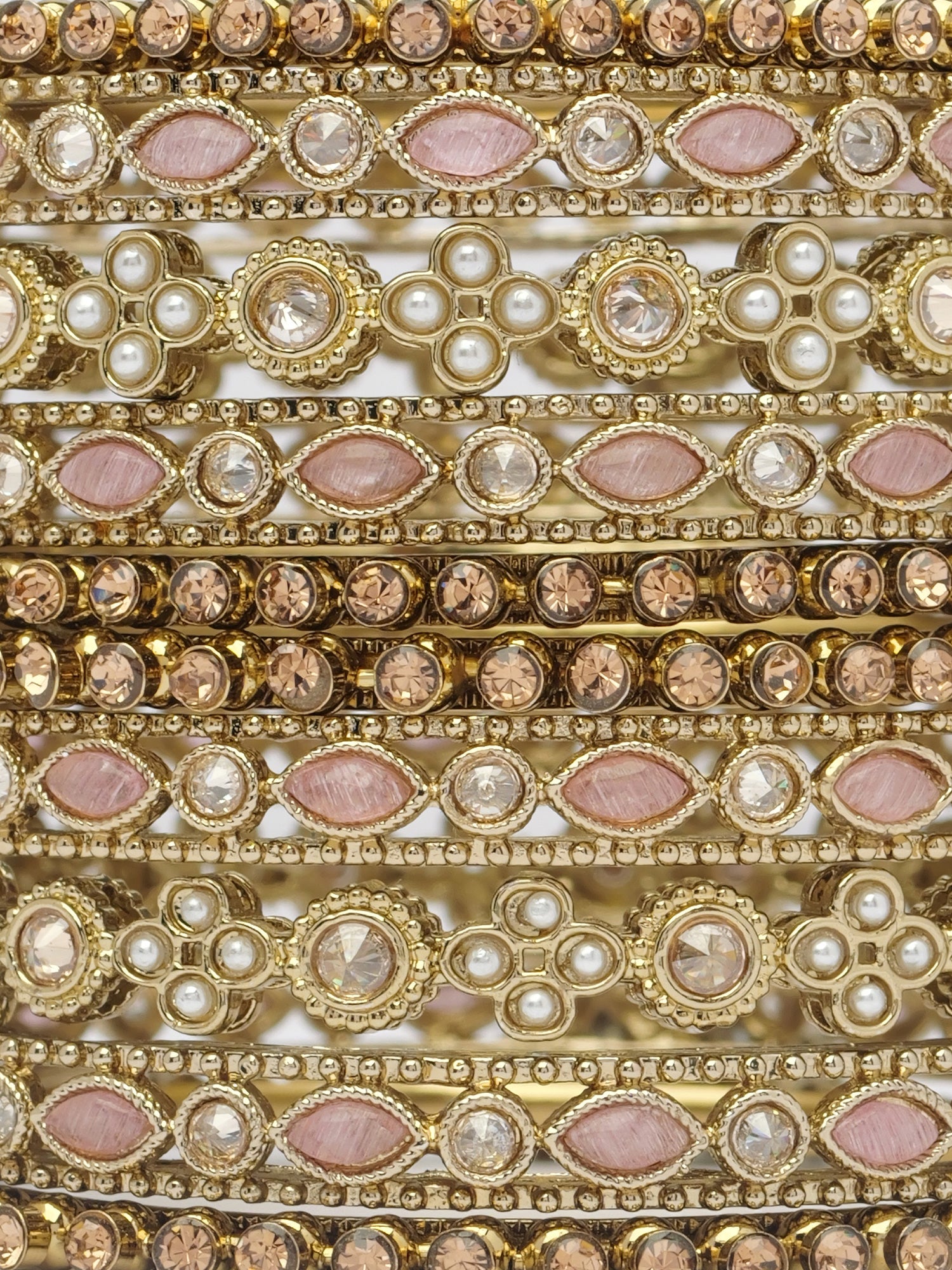 Tanira Jhumka Bangle Set in Pink