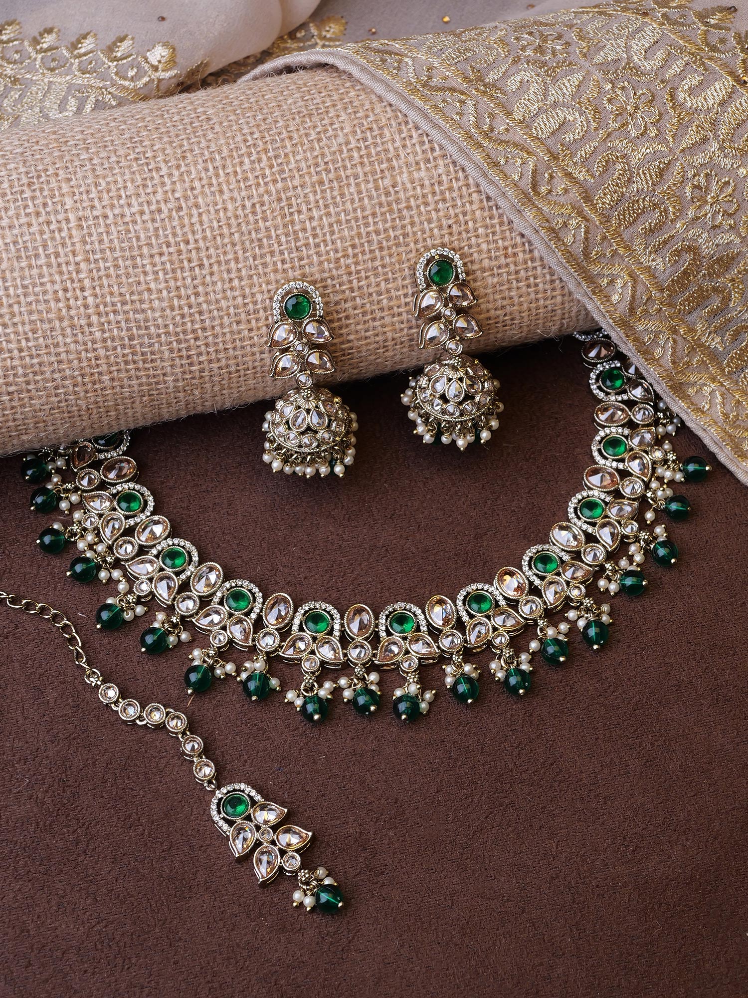 Trisha Necklace Set in Green