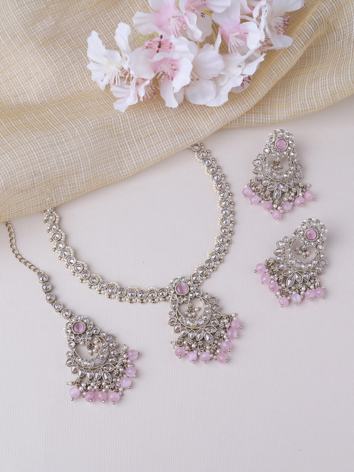 Vaishali Necklace Set in Light Pink