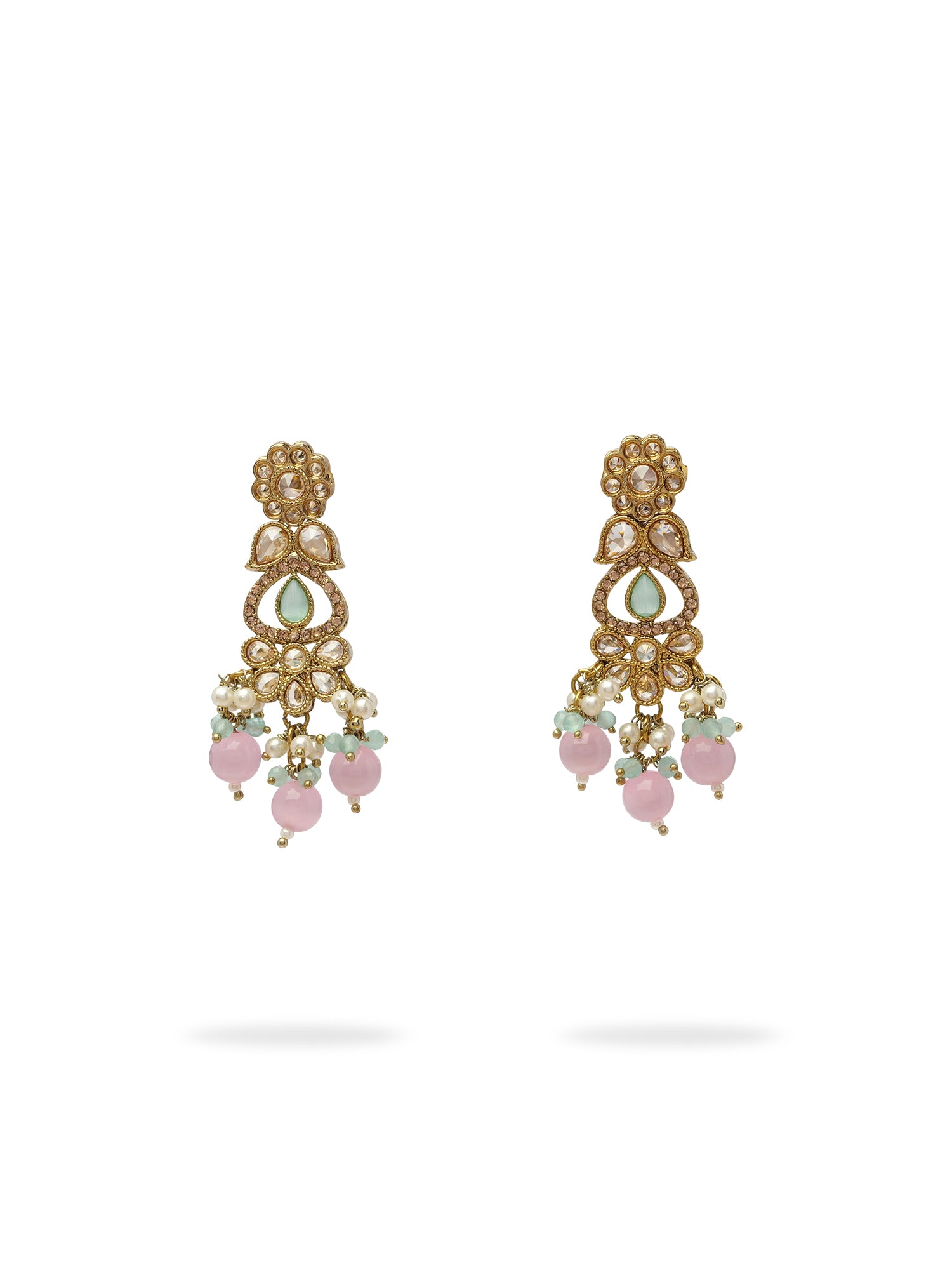 Vandana Necklace Set in Multi and Antique Gold