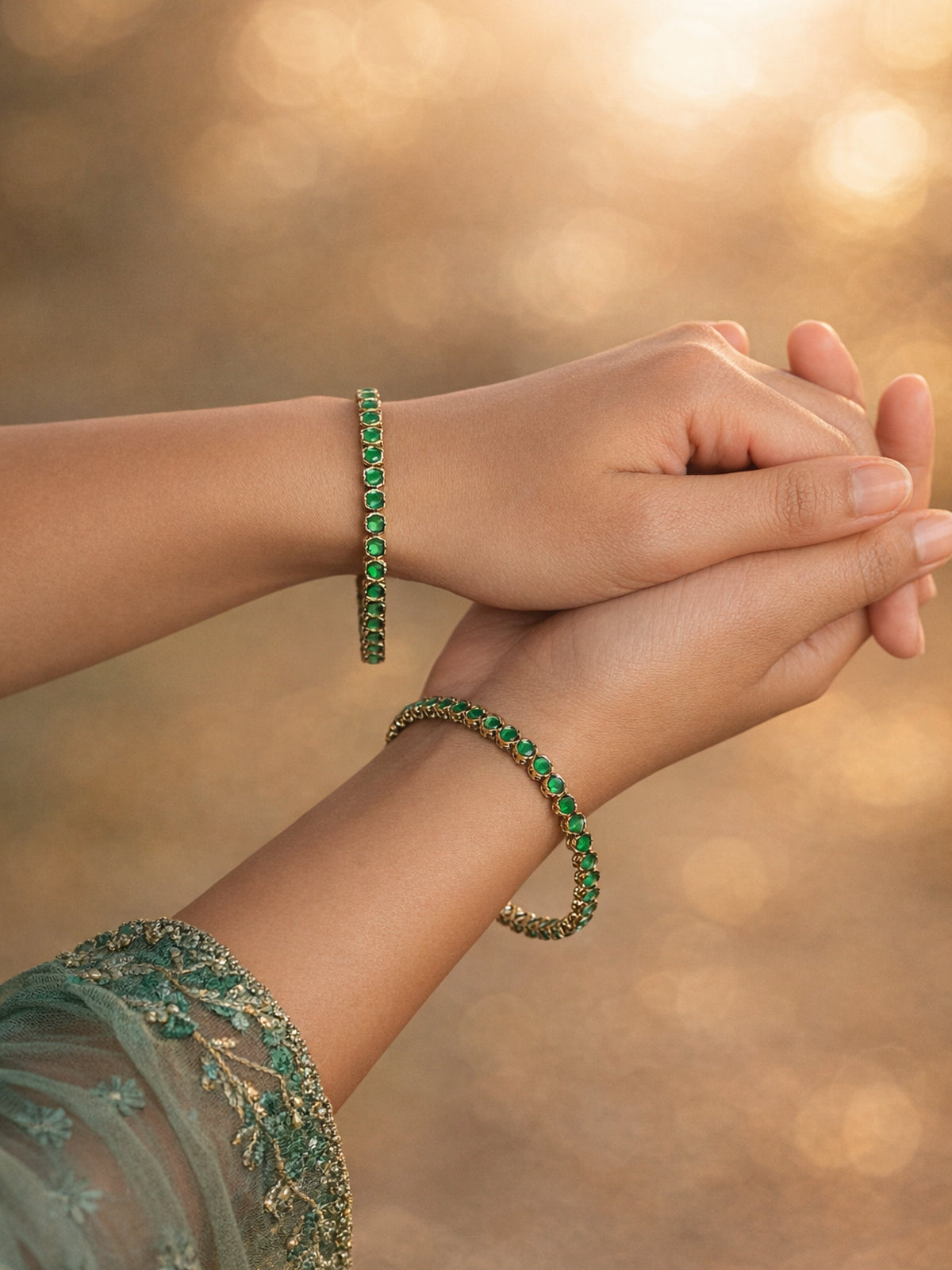 Vinaya Kada Bangles in Green 