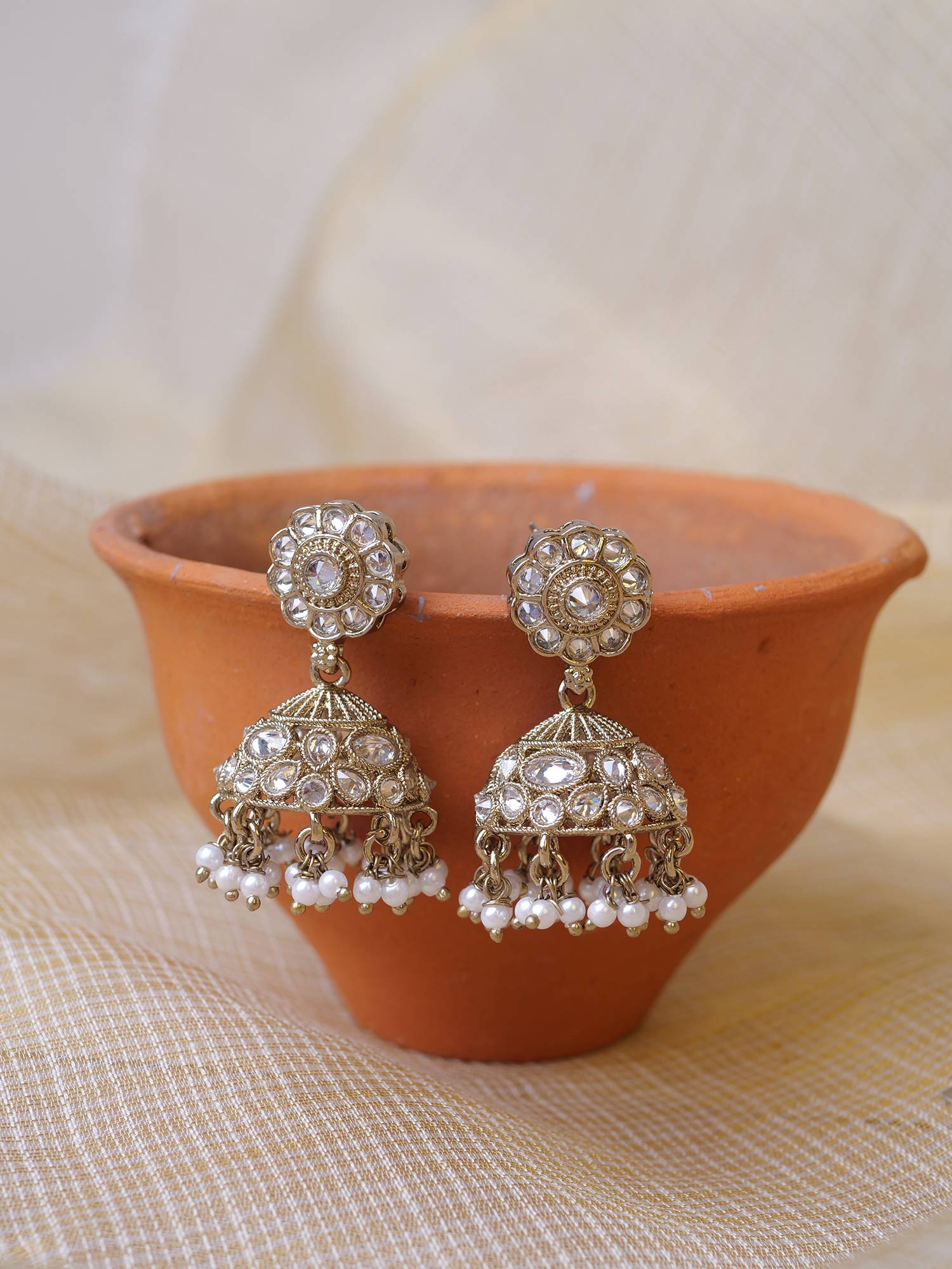 Zivah Jhumka Earrings in White
