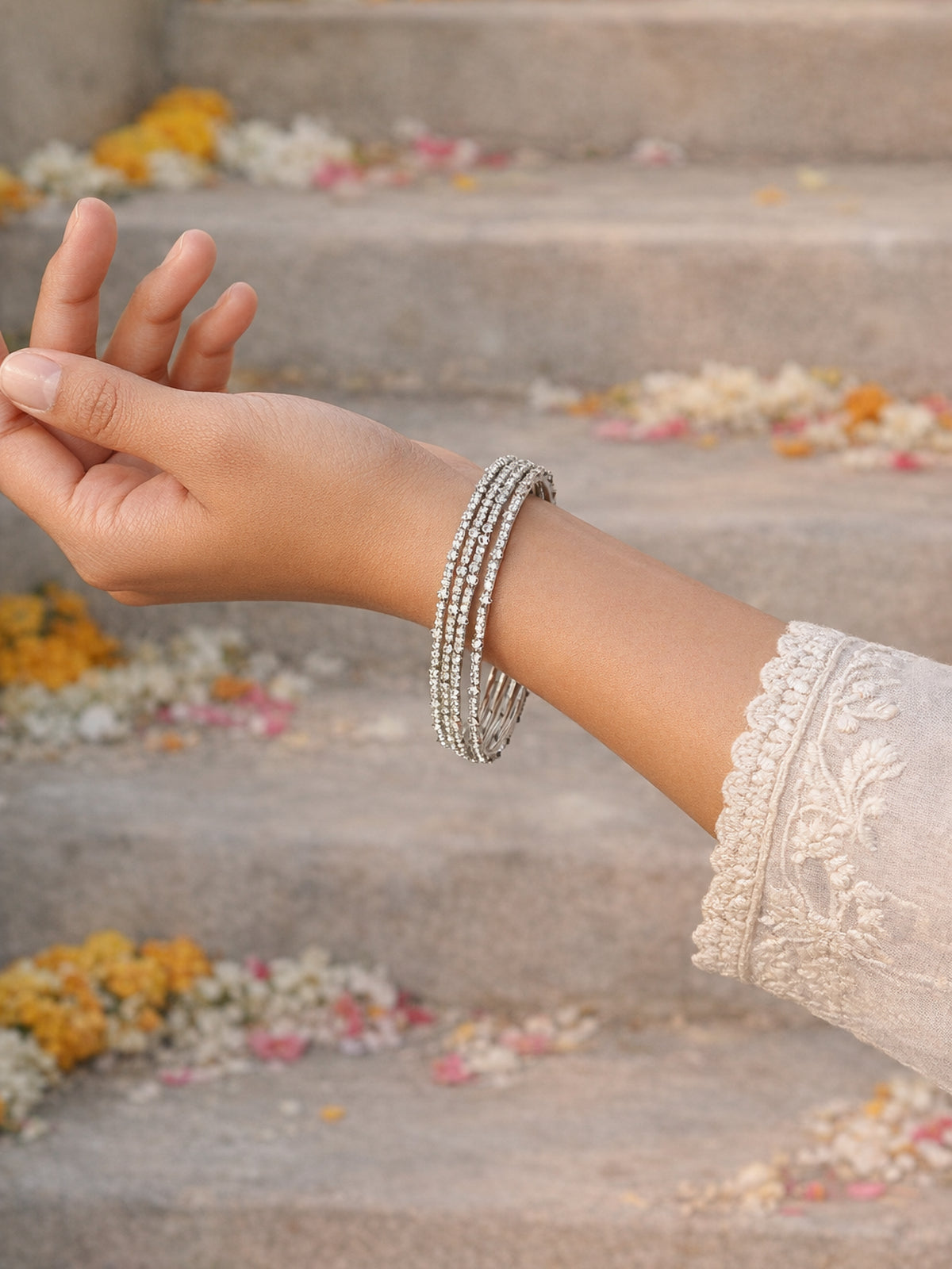 Zunaira Diamante Bangles in White