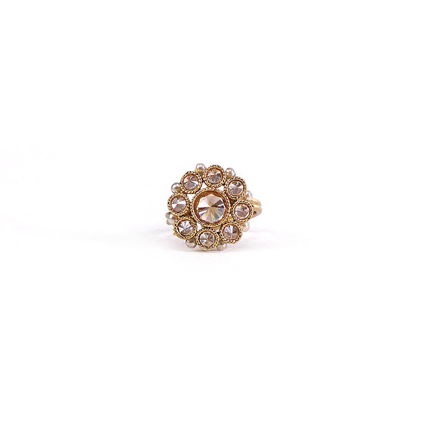 Pearl Edged Round Ring