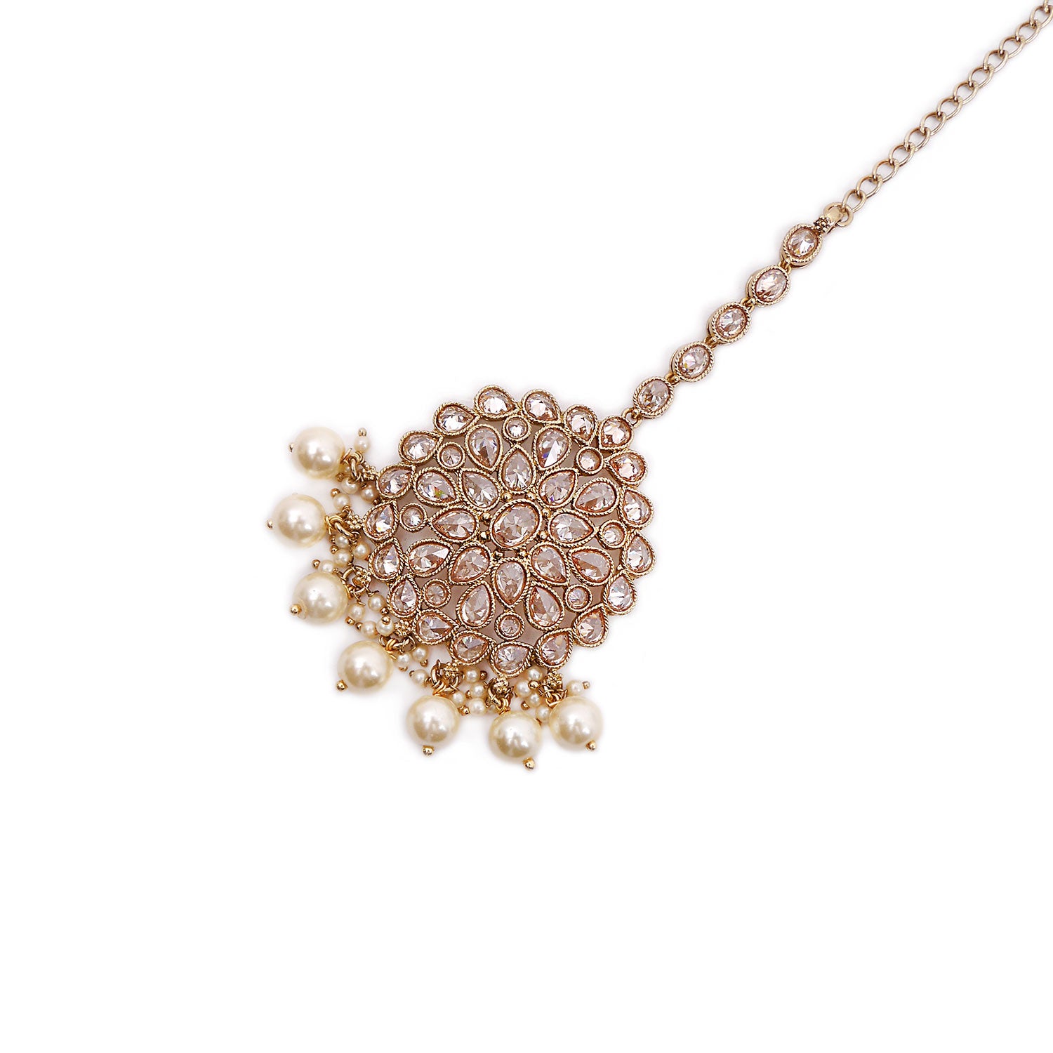 Shella Round Tikka in Pearl and Antique Gold