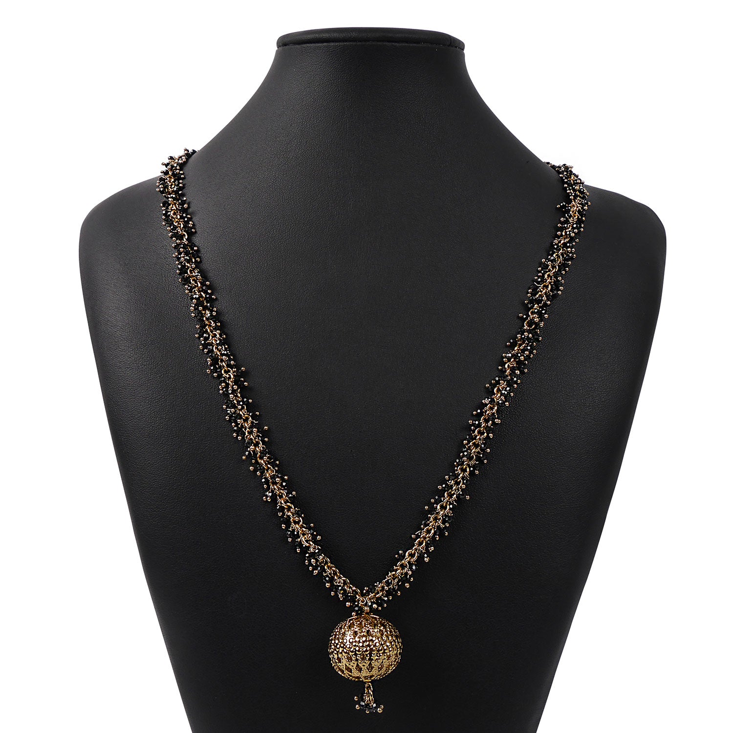 Kinara Cluster Necklace in Black