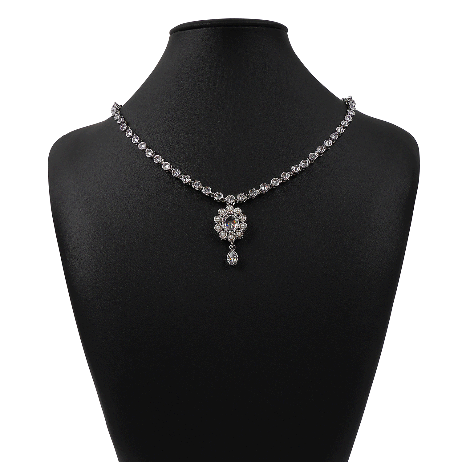 Simple Floral Necklace Set in Pearl and Rhodium