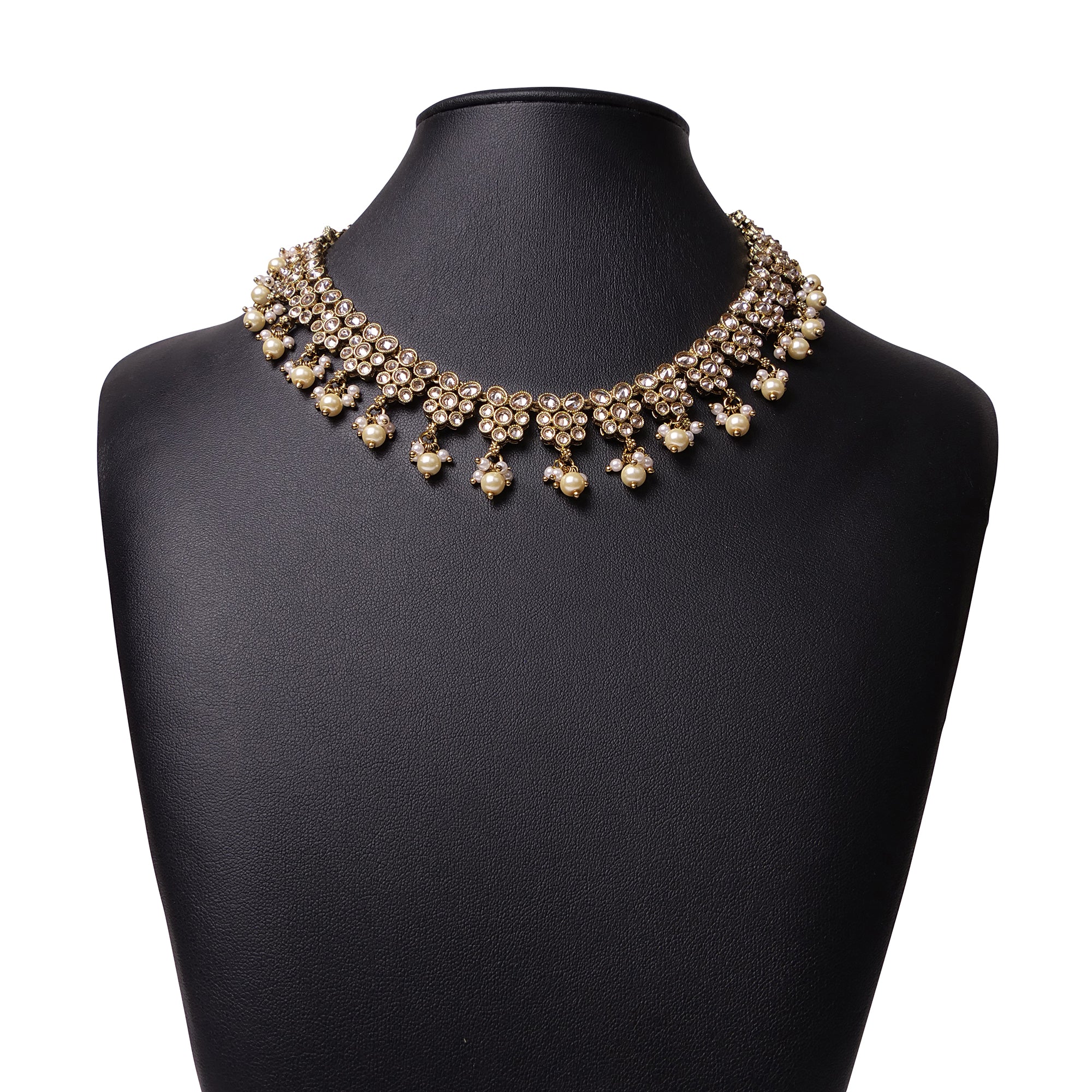 Sonam Necklace Set in Pearl and Antique Gold