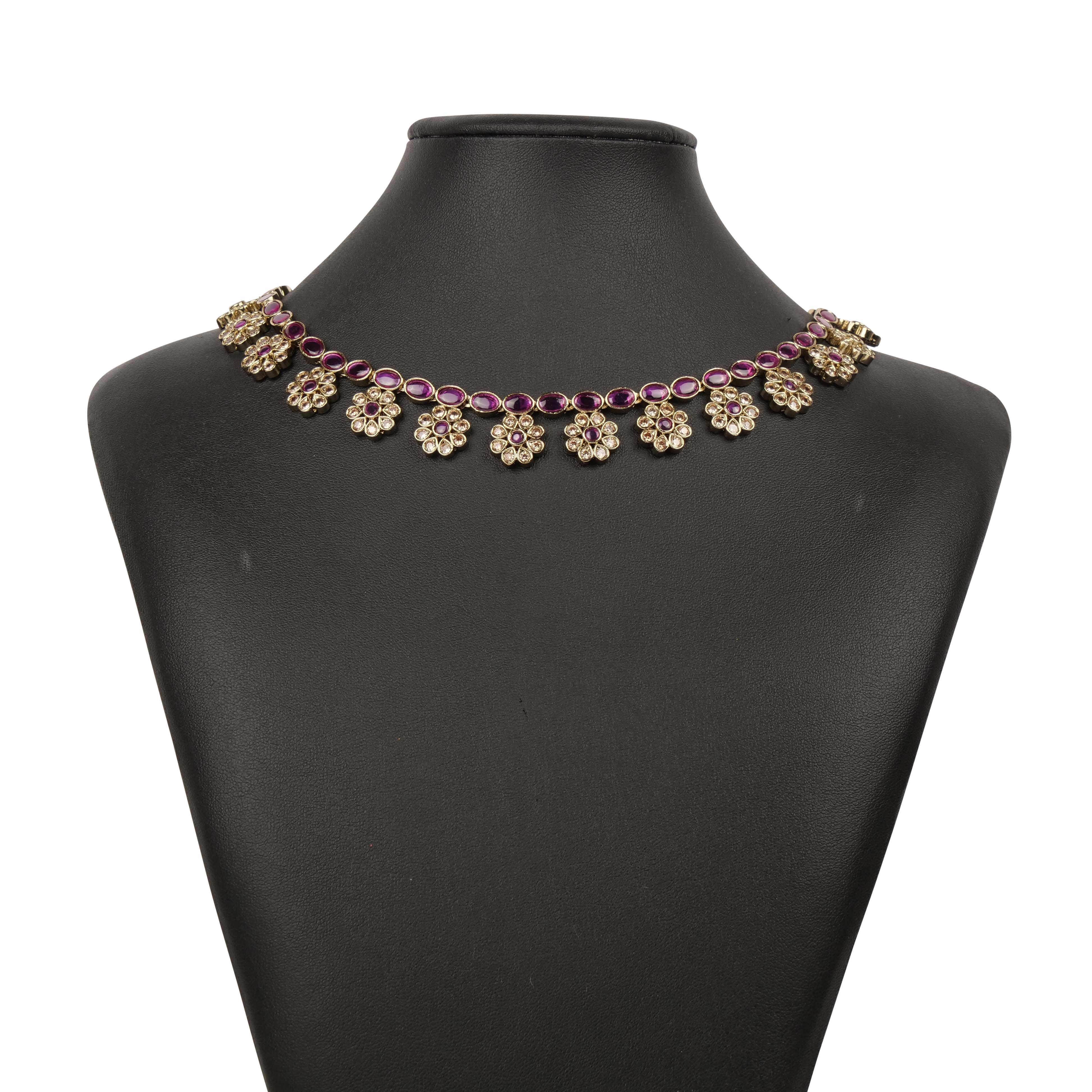 Jasmine Necklace Set in Ruby